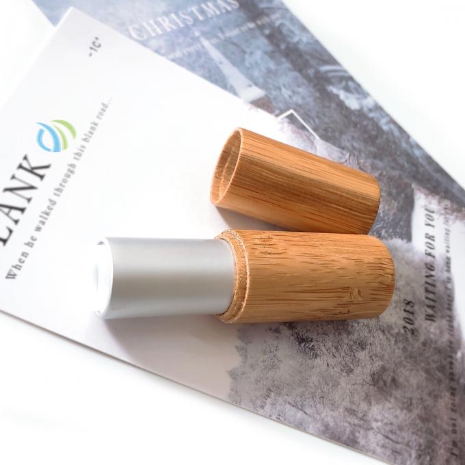 conteneur cosmétique professionnel en bambou du baume à lèvres 10ml fabriqué en Chine